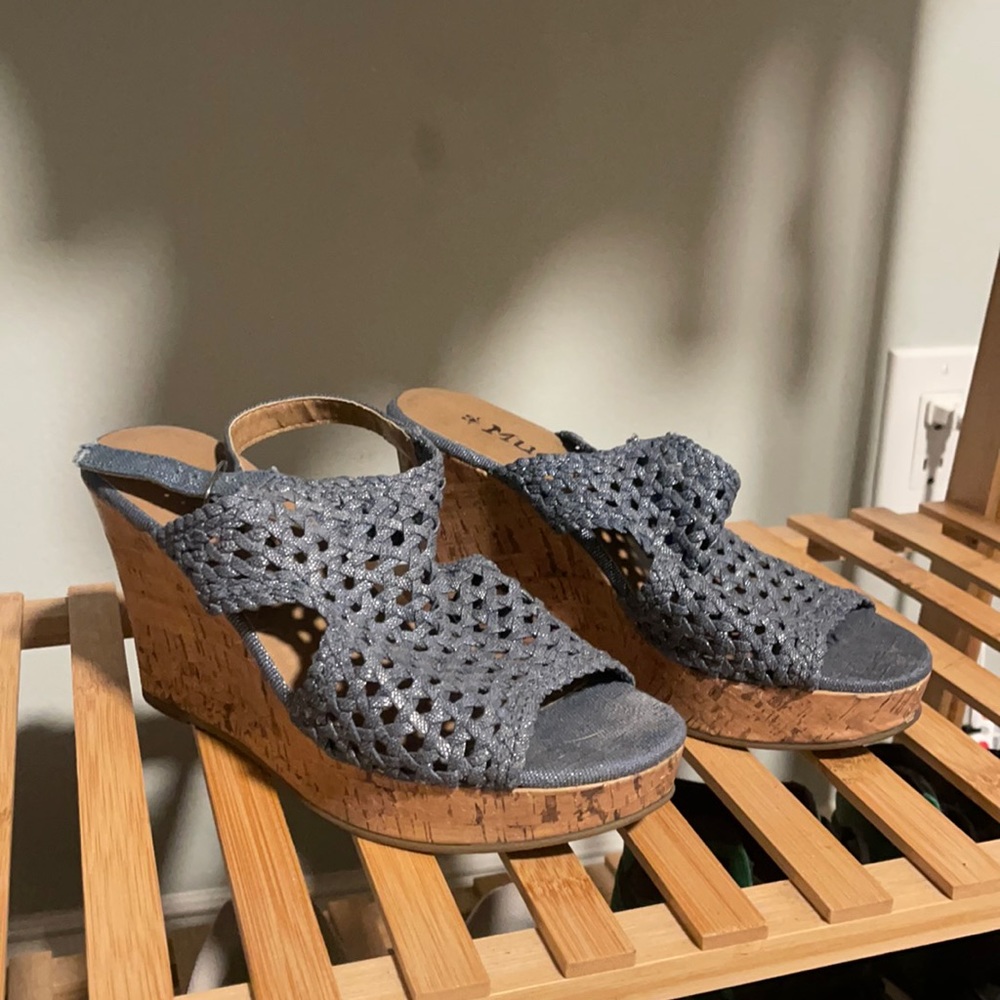 Mudd crotchet platforms
